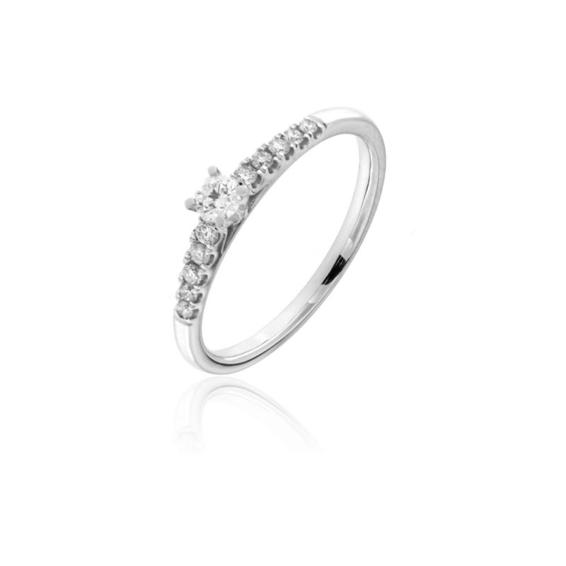 Anillo oro blanco y brillantes